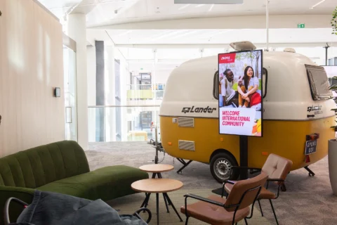 Avans - Digital Signage
