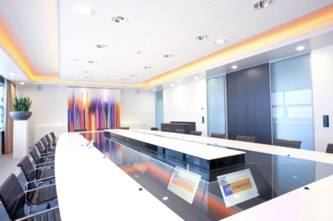 RTL - Quarta table