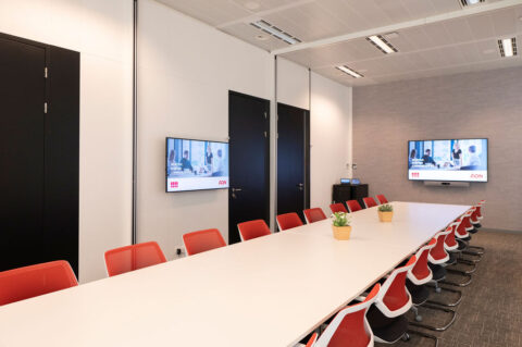 Aon - Multifunctional meeting space
